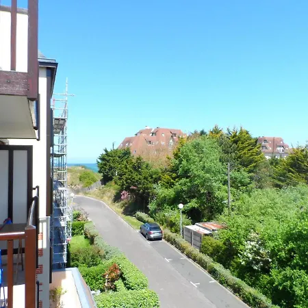 Apartment 2p A Cabourg, Proche Plage, Animaux Admis, Terrasse - Fr-1-487-293